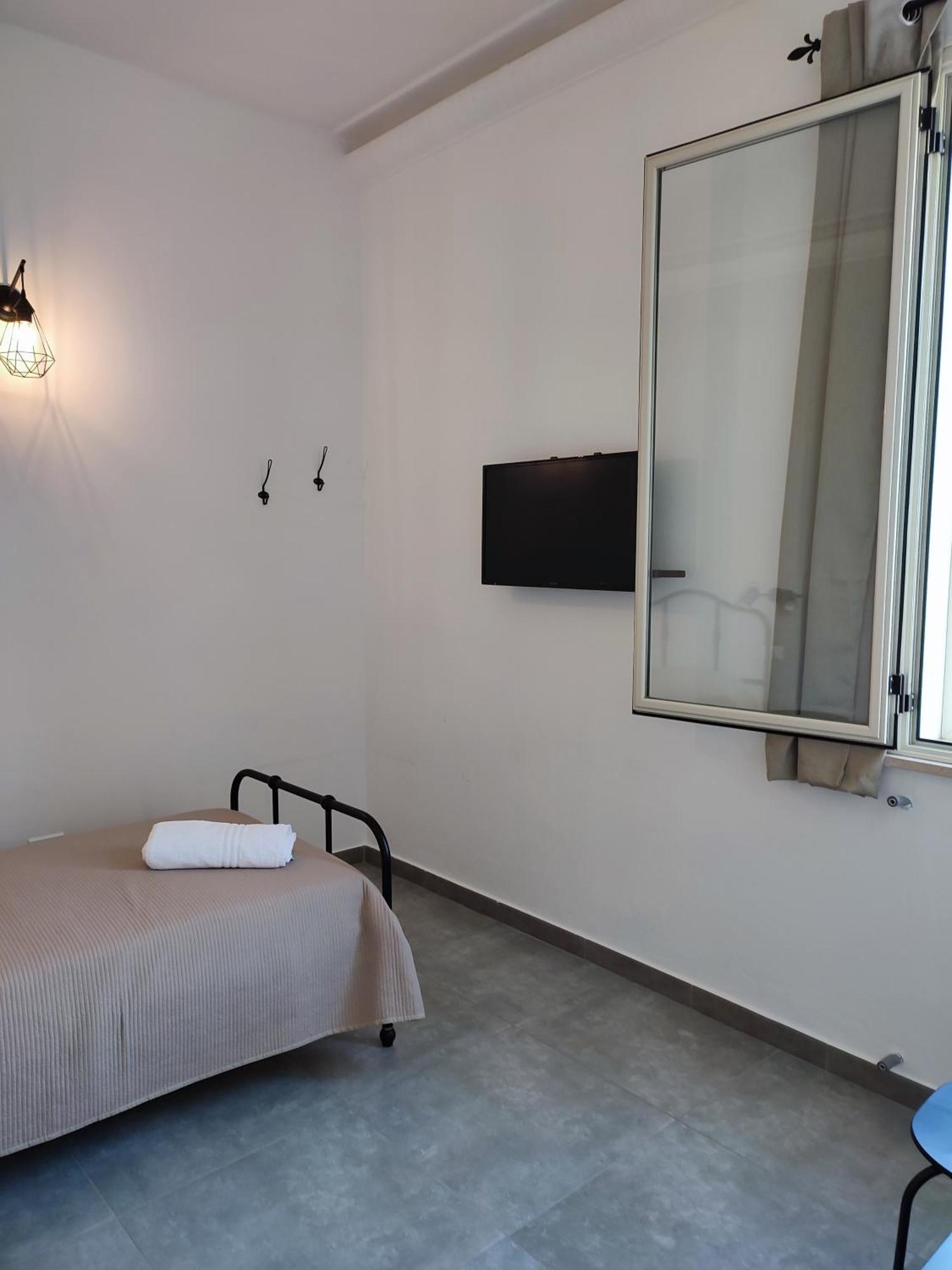Inkantu B&B 테라시니 객실 사진