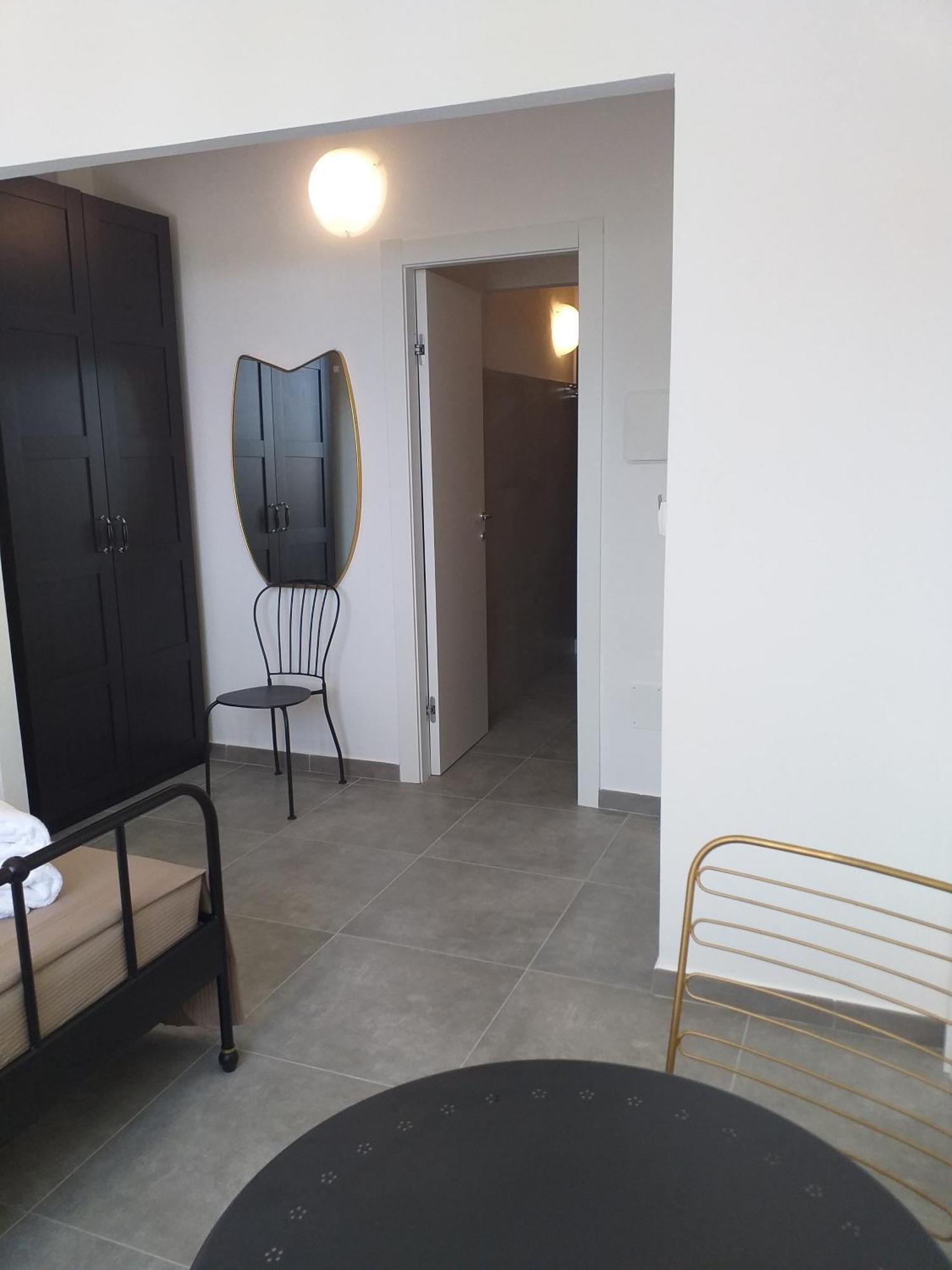 Inkantu B&B 테라시니 객실 사진